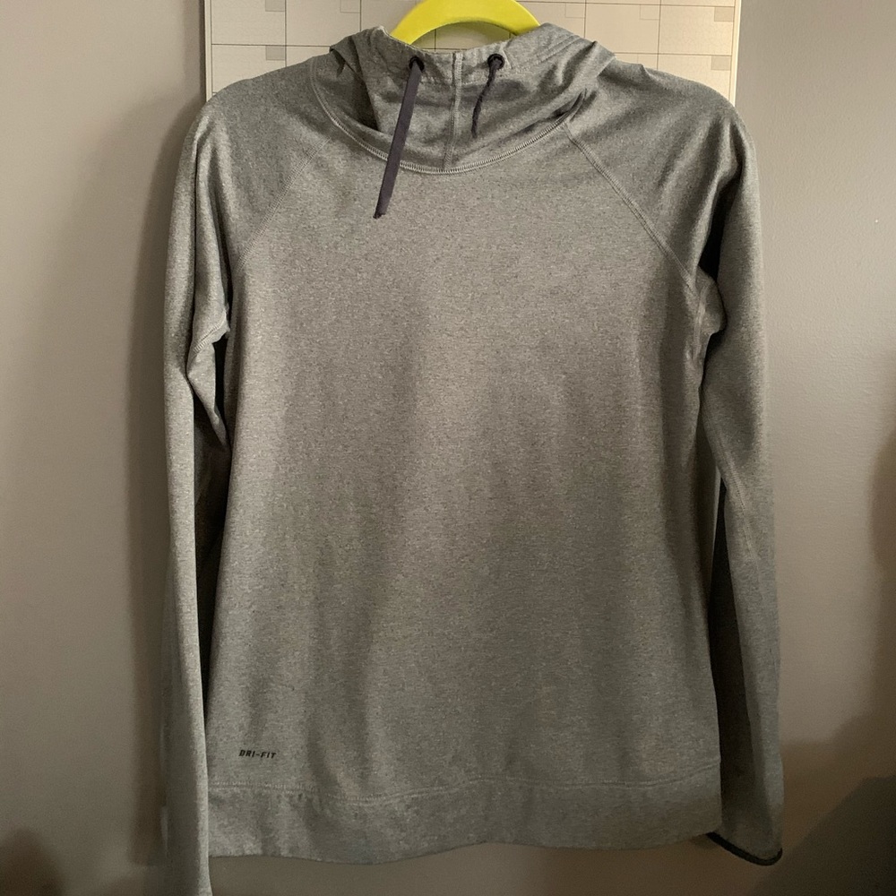 Gray Nike performance sweatshirt